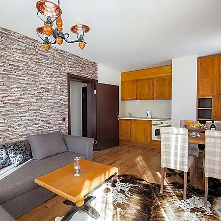Cornelia Deluxe Residence, A31 فندق Eleshnitsa