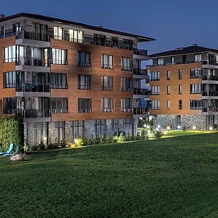 Cornelia Deluxe Residence, A31